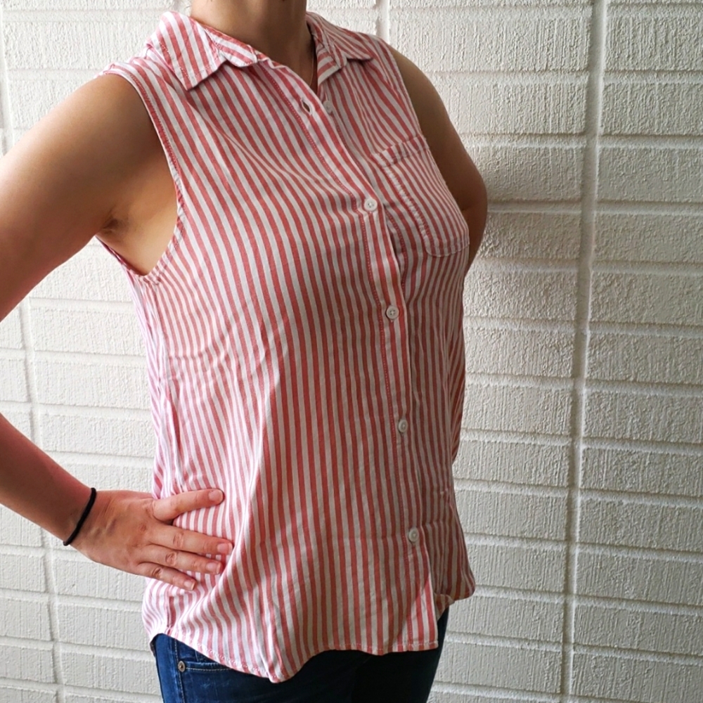 🚨BeachLunchLounge Striped Tank Top